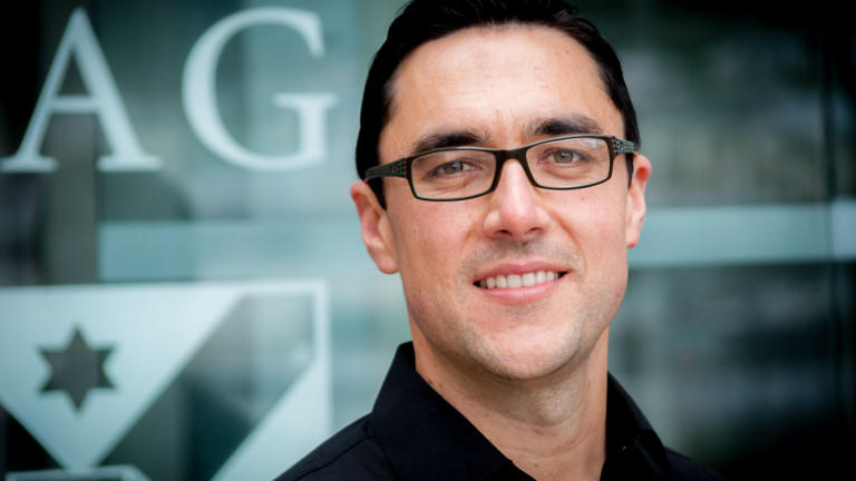 Dr Jason Gurney