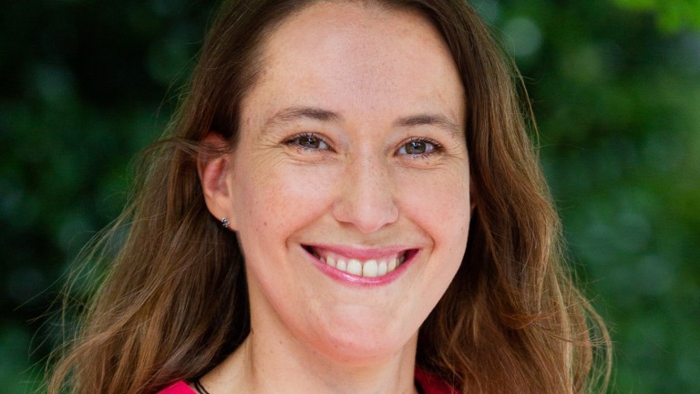 Dr Julie Choisne