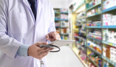 Pharmacist using technology